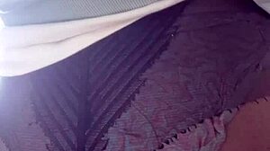 elza kom's nylon tights make you worship her huge curvy ass in leggings!!!