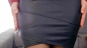 hey you love my fat ass in this tight leather skirt pov?