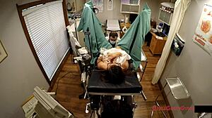 tampa university nurse donna leigh spreads in heels for patient