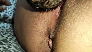Fudi Coroa Safada Milf Craves Raw Condomless Action