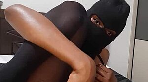 fingering my tight pussy hole till it drips wet