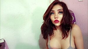 i'm so wet fingering my latina pussy squirting alone at home