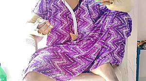 Hot Indian Girl Fucks Jija Doggystyle to Orgasm!