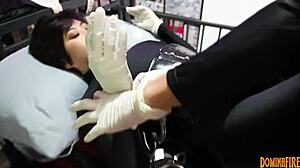 i make salome salvi squirt nonstop with my strapon dominafire style!