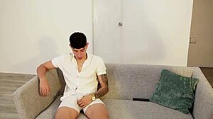 Mi Maestra De Casa Fucks Esteban Gamboa Passionately For Grades