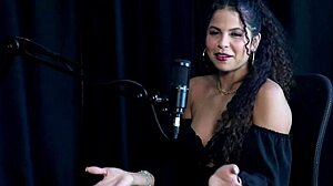 ever seen sweet karolzinha dance sensually then fuck on trail?