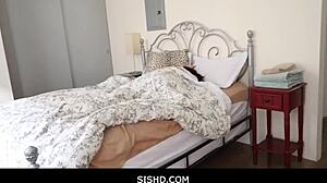 سي إس إتش دي أيدرا فوكس مراهقة 18+ كبيرة الطيز أخت غير شقيقة تنيكها زب سمين ضخم