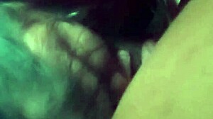 Montando Verga with Finger in Ass Close-Up