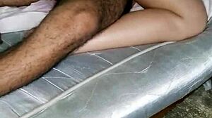 Quick homemade amateur fuck session