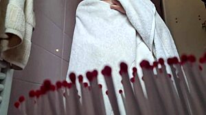 Mah Santos pulls out her juicy pussy for hot masturbation video straight from YouTube