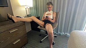 playing secretary like real life always fucking my boss 😈💋