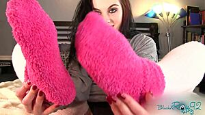 Listen to This Housewife Tease in Fuzzy Socks!