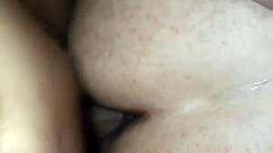 Amateur couple heats up the hotel room with raw passion