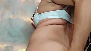 hey, transexual jalandonpolla's crossdressing and ready to suck that cock dry