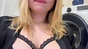 bbw teen rides huge dildo till she cums hard naturally