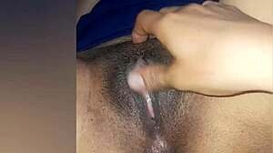 mi hermanastra's wet vagina begs for dick i just touch