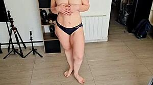 Even mature women stay sexy want to handle my petite 18+ pussy?