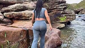 Argentinian beauty's ass tempts stranger fuck by the river for cash
