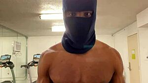 my strong biceps lift skinny black ladies during outdoor fucks