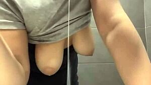 BBW тийн 18+ дава лепкав публичен дълбок минет със слюнка