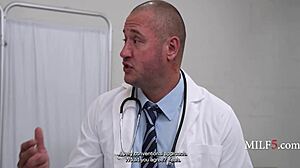 Katie Kinz ignores husband for doctor's deep orders!