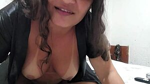 Paty Butt's Big Hairy Pussy and Huge Ass Gape