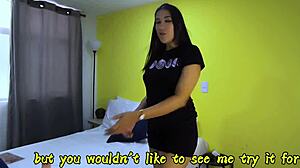 wanna see me probe my new tantaly toy in front of the delivery guy - elena cruz?