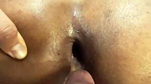 Il tuo culo mi fa impazzire per gaping anale e gemiti?