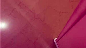 mi madrastra calienta con culo shake y aguanto ganas jodiendo coño hasta correrme