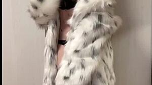 hey elza kom, your sweet hot dance got me sucking hard!