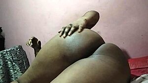 Indian Hairy Girlfriend Pleases Huge Natural Tits in Hotel!