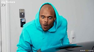 Stuck shifting gears while gypsy rose fucks