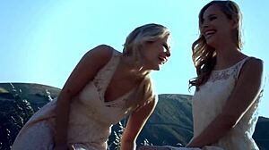 scarlet red and jillian janson's forest pussy fuck feels so damn wild