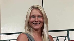 Juliana Jolene Displays Her Curvy Figure And Stunning Silhouette