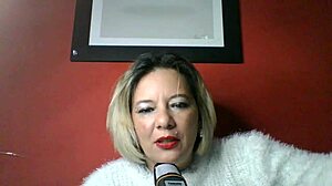 Lola Whispers Erotic Secrets Kkkkkk Tease