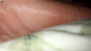 Girlfriend's toes get licked and sucked in intimate foot worship session