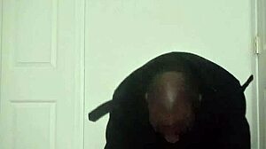 stretching arms like masturbating workout tease got you hard yet?