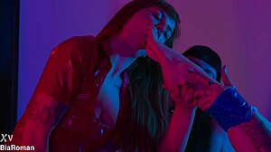 My soft soles get WORSHIPED by her hungry mouth 👅