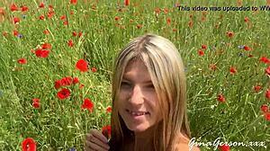 i stripped nude with hot german blonde teen for erotic art session