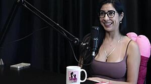 Sua live vazou no xvideos? Watch renatinha melo give bdsm tips for repressed swingers!