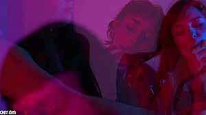 My soft soles get WORSHIPED by her hungry mouth 👅