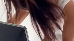 workout girl nipslip flashes perky nipples teasing downblouse reveal!