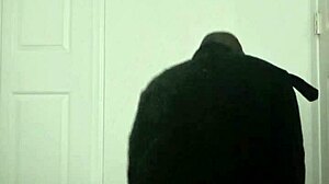 stretching arms like masturbating workout tease got you hard yet?