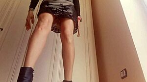 hey nerd, ready for this giantess mistress to devour you upskirt?