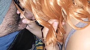 Cogiendo a mama soltera latina en cuatro mientras hijos juegan!