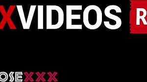 real ebony moans wildly as she squirts during ghetto sex