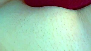 Blonde teen's perfect shaved pussy tempts neighbor suck