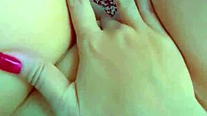 Blonde teen's perfect shaved pussy tempts neighbor suck