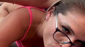 loira big ass grabbed uber deepthroat blowjob traffic monster cock driver garganta profunda homemade