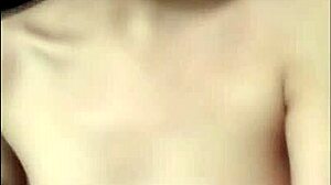 VIETNAMESE PUSSY HORNY FROM FILTHY SEX VID TOO MUCH!